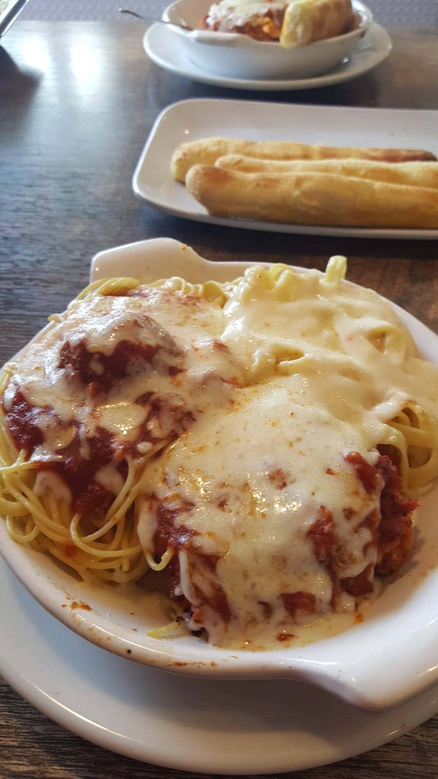 Fazolis | restaurant | 9515 Kingston Pike, Knoxville, TN 37922, USA | 8656941162 OR +1 865-694-1162