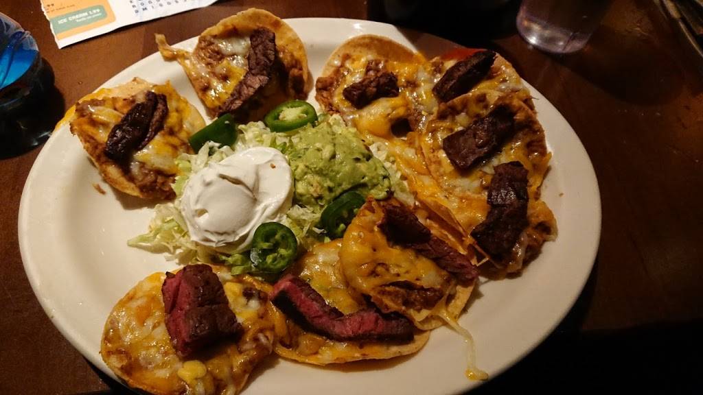 Uncle Julios Mexican From Scratch | restaurant | Hawthorn Center, 850 N Milwaukee Ave, Vernon Hills, IL 60061, USA | 2245130300 OR +1 224-513-0300