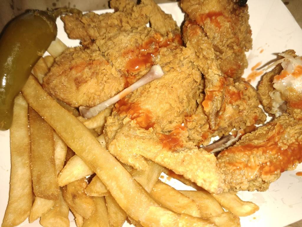 Chicken Plus | restaurant | 6210 N Wayside Dr, Houston, TX 77028, USA | 7136736990 OR +1 713-673-6990