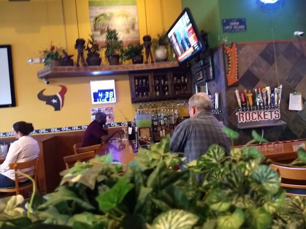 Iguanas Ranas Cantina | restaurant | w 77581, 6200 Broadway St, Pearland, TX 77581, USA | 8322304878 OR +1 832-230-4878