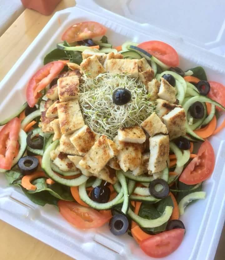 Verde Naranja Jugos y Más | restaurant | local 2, Av. Juárez 933, Romero, 21410 Tecate, B.C., Mexico | 016651491818 OR +52 665 149 1818