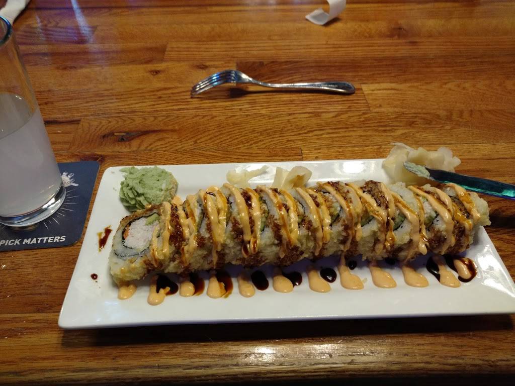 The Bull Pen Sports Bar and Grill | restaurant | 701 Metcalf St, Sedro-Woolley, WA 98284, USA | 3605884508 OR +1 360-588-4508