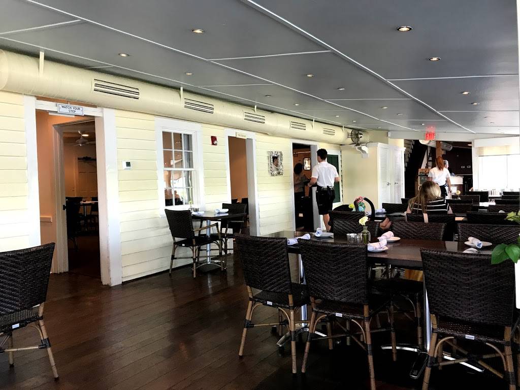 Pilot House Restaurant | restaurant | 2 Ann St, Wilmington, NC 28401, USA | 9103430200 OR +1 910-343-0200