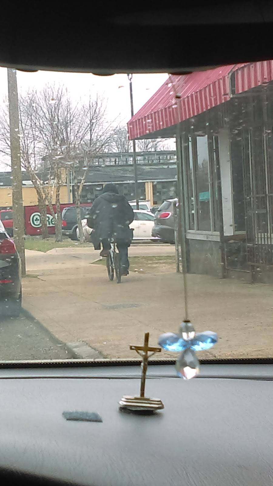 Mandarin Inn | restaurant | 4334 Natural Bridge Ave, St. Louis, MO 63115, USA | 3146528820 OR +1 314-652-8820