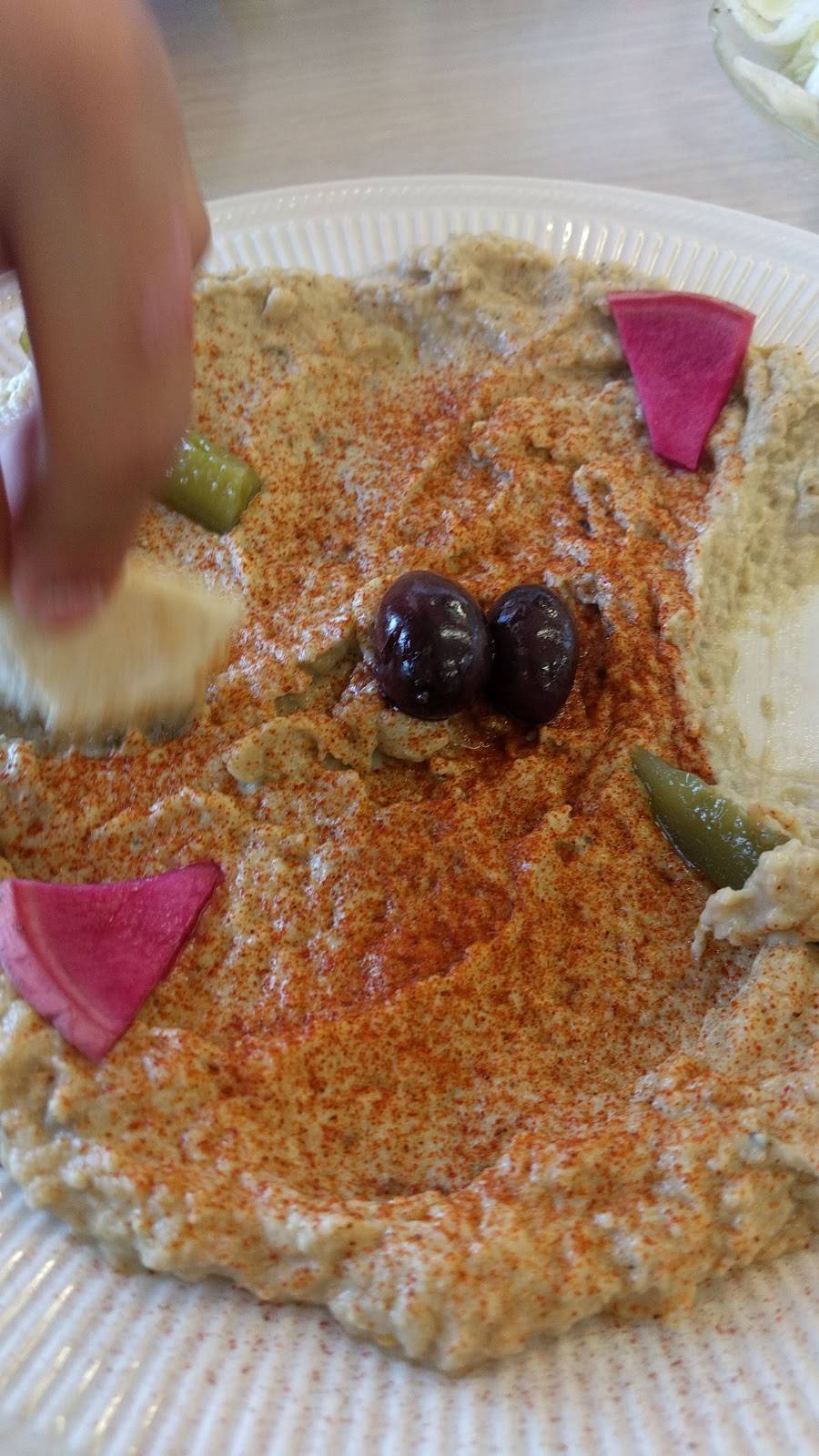 Yusefs Middle Eastern Restaurant | restaurant | 15236 N Cave Creek Rd, Phoenix, AZ 85032, USA | 6028672957 OR +1 602-867-2957