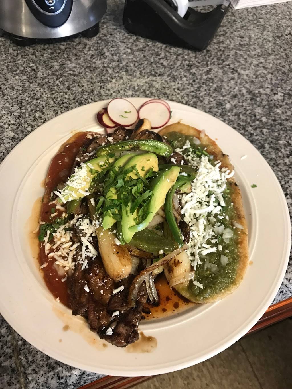 La Mexicana Restaurant & Bakery | restaurant | 1407 Fairfield Ave, Bridgeport, CT 06605, USA | 2036901655 OR +1 203-690-1655