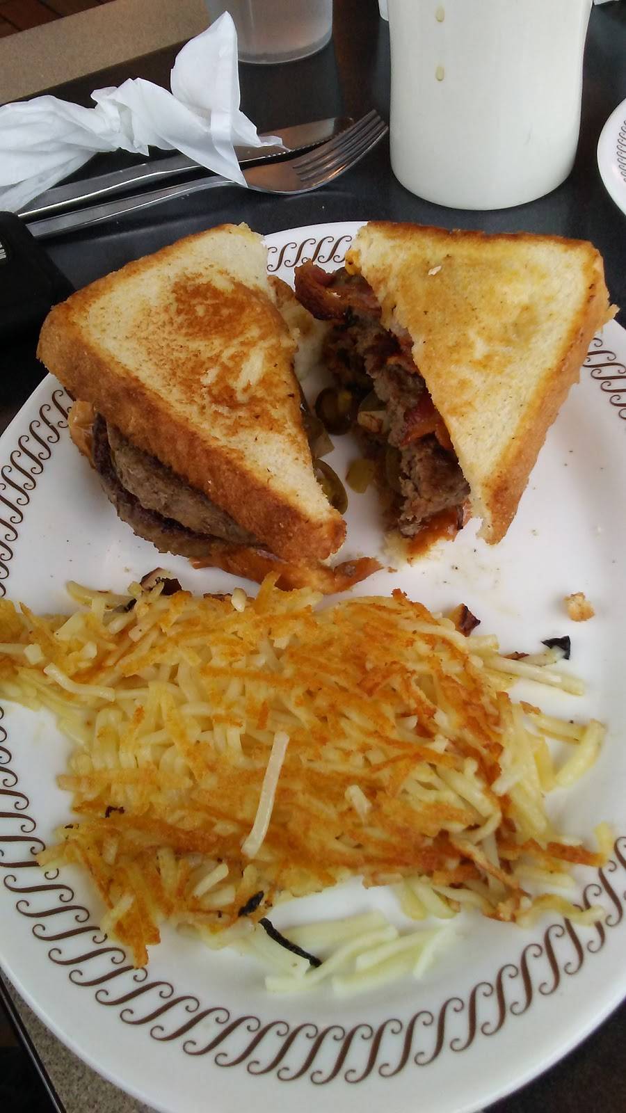 Waffle House | meal takeaway | 808 Farm to Market 646 Road North, Dickinson, TX 77539, USA | 2815344999 OR +1 281-534-4999