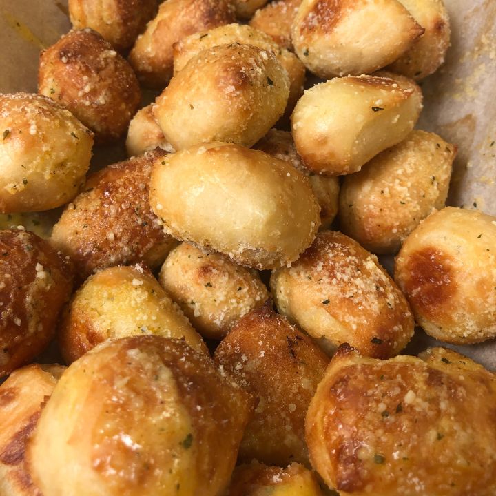 Dominos Pizza | meal delivery | 22800 TX-242, New Caney, TX 77357, USA | 2813063636 OR +1 281-306-3636