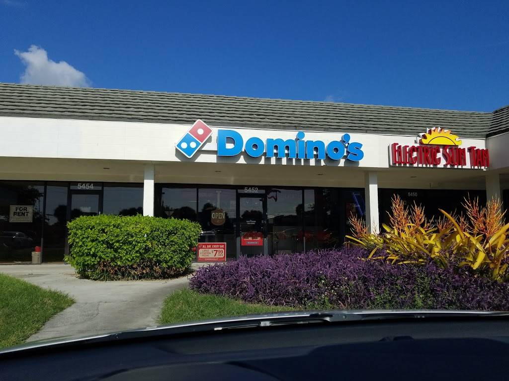 Dominos Pizza | meal delivery | 5452 N University Dr, Lauderhill, FL 33351, USA | 9547487707 OR +1 954-748-7707