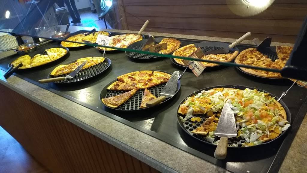Pizza Ranch | meal delivery | 3311 5th Ave S, Fort Dodge, IA 50501, USA | 5159555599 OR +1 515-955-5599