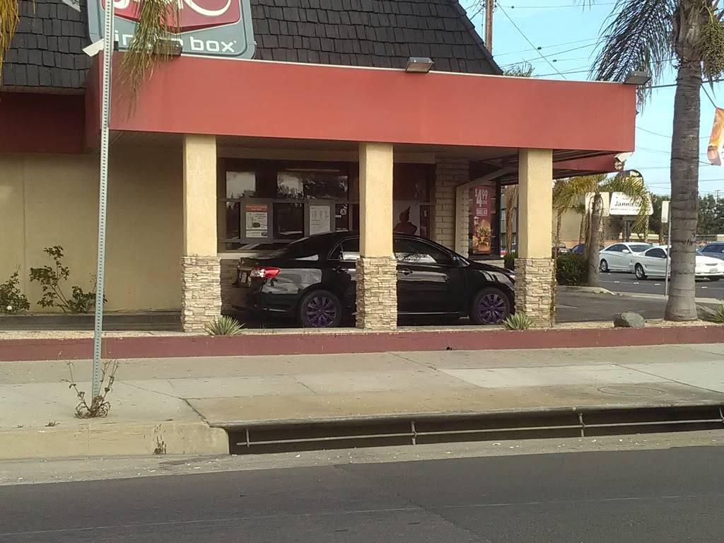 Jack in the Box | restaurant | 2793 W Ball Rd, Anaheim, CA 92804, USA | 7142209175 OR +1 714-220-9175