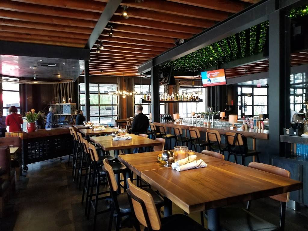 Jimmys Famous American Tavern | restaurant | The Village at Westfield Topanga, 6250 Topanga Canyon Blvd #1550, Woodland Hills, CA 91367, USA | 8183690005 OR +1 818-369-0005