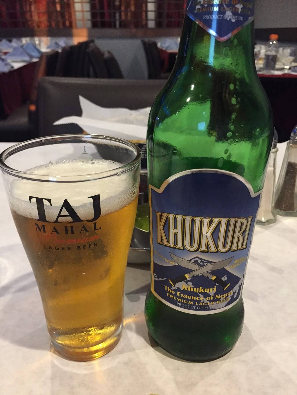 Taj Mahal Indian Restaurant | restaurant | 802 West Army Trail Road, Carol Stream, IL 60188, USA | 6302374445 OR +1 630-237-4445