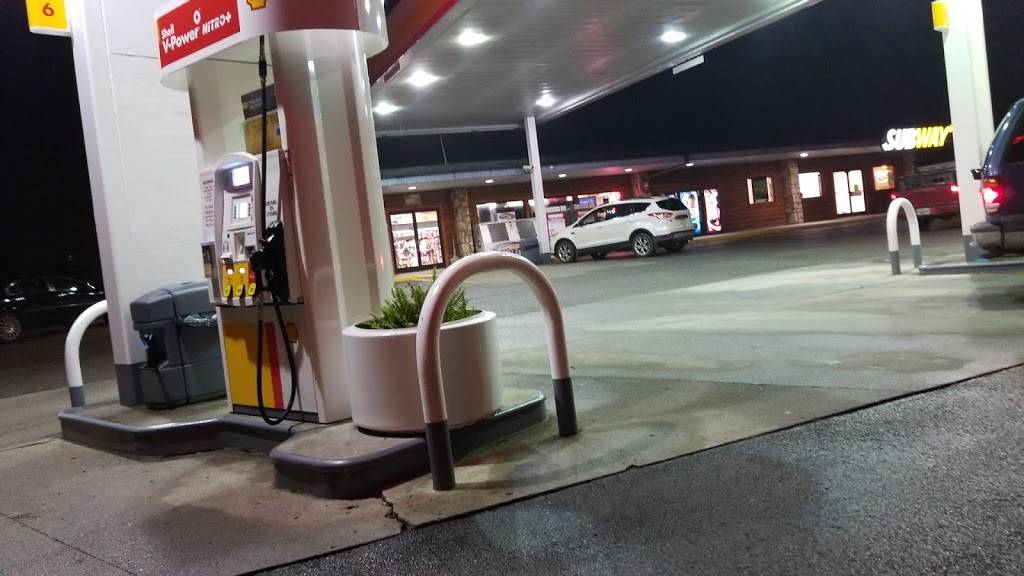 Subway | restaurant | 4330 Riner Rd, Riner, VA 24149, USA | 5403818590 OR +1 540-381-8590