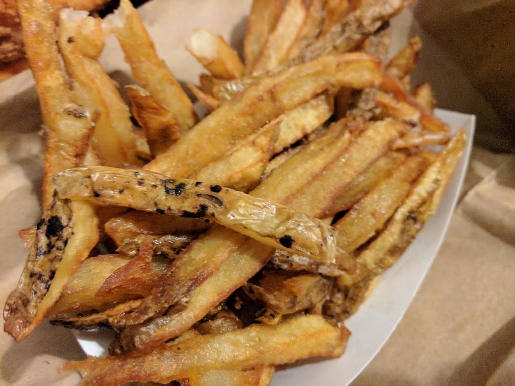 Redhot Ranch | meal takeaway | 2072 N Western Ave, Chicago, IL 60647, USA | 7737726020 OR +1 773-772-6020