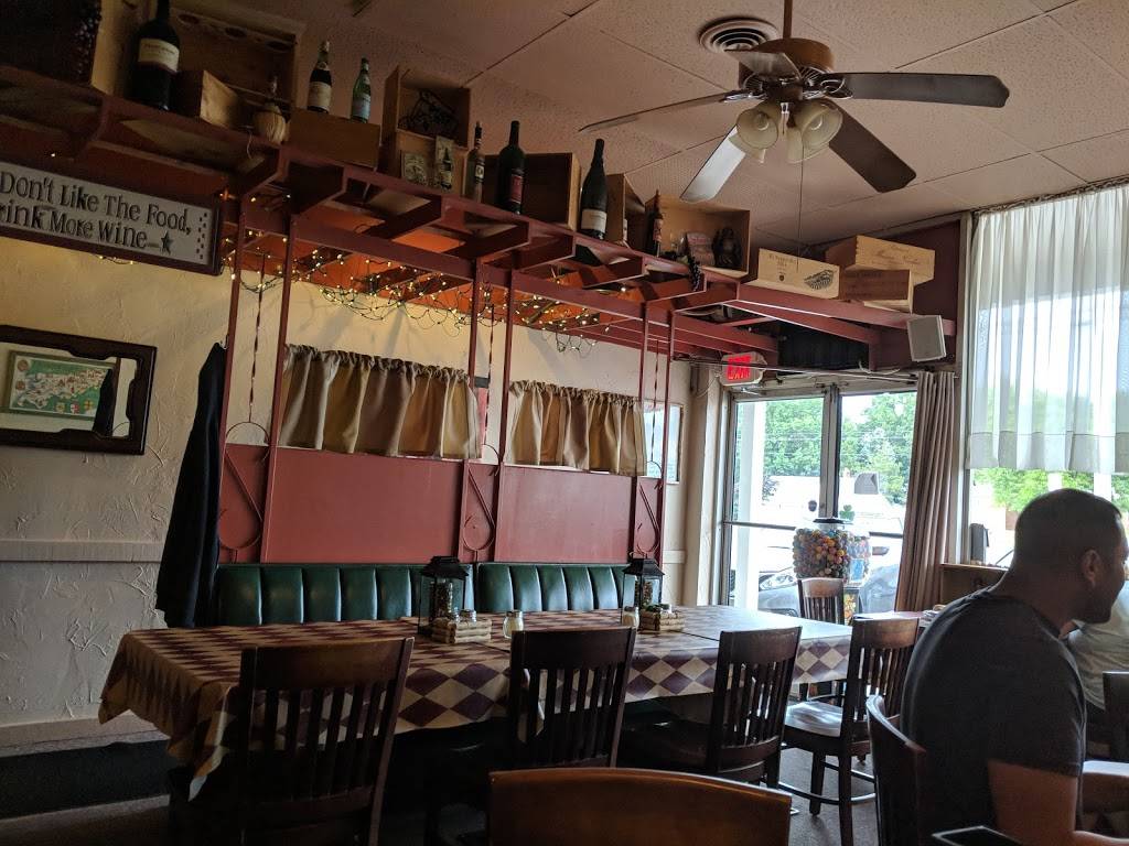 Rockys Pizza & Restaurant | restaurant | 6168 Broadview Rd, Cleveland, OH 44134, USA | 2167413530 OR +1 216-741-3530