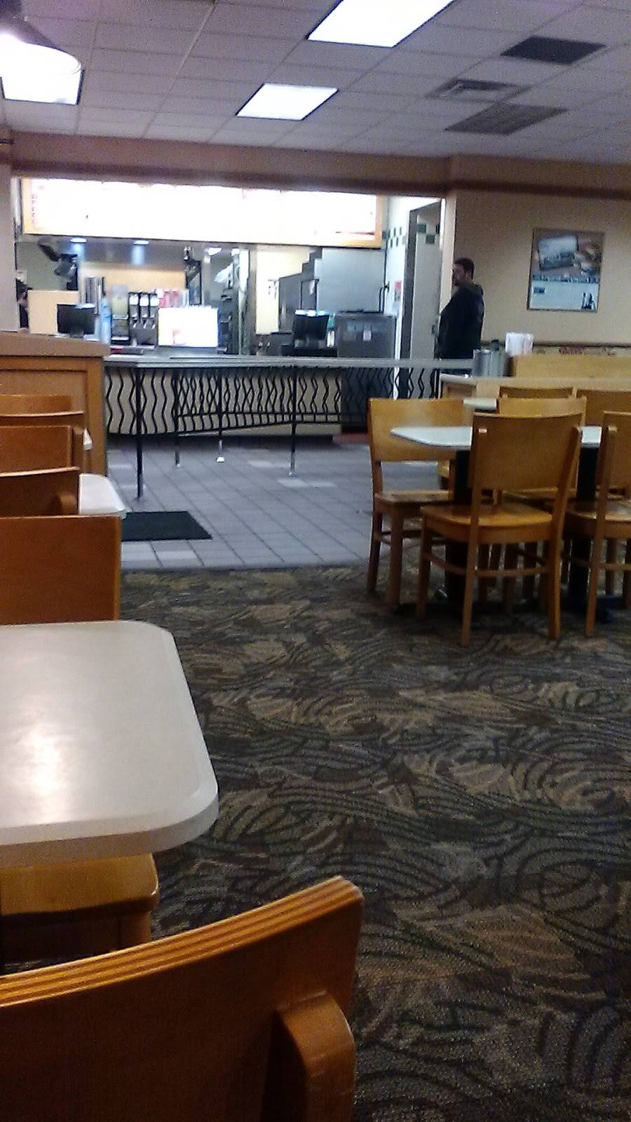 Wendys | restaurant | 6181 US-6, Portage, IN 46368, USA | 2197062128 OR +1 219-706-2128