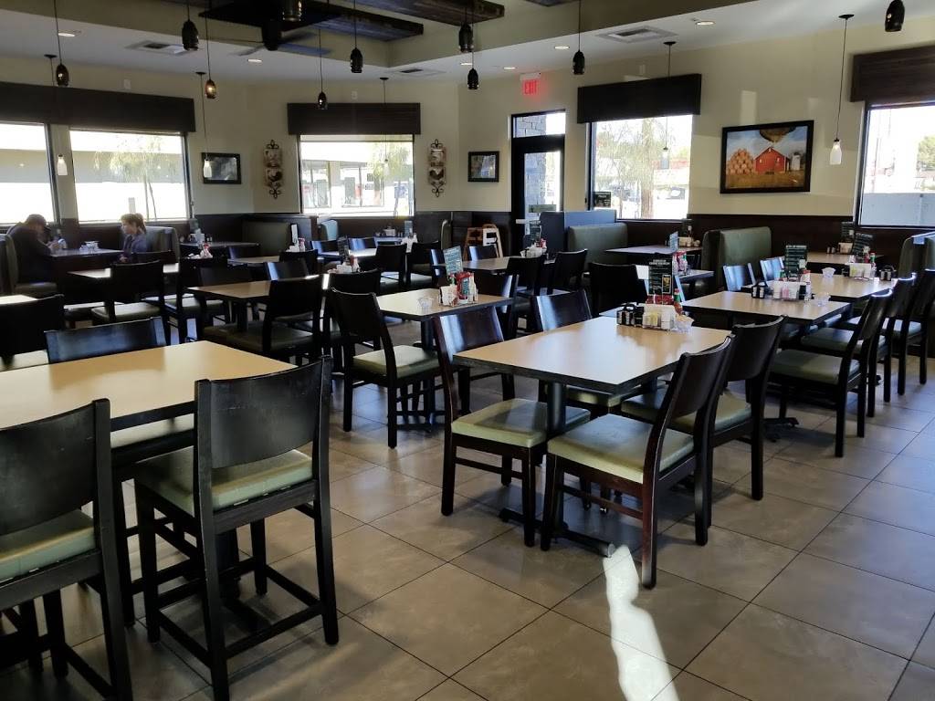 Farmer Boys | restaurant | 4833 W Charleston Blvd, Las Vegas, NV 89146, USA | 7025450870 OR +1 702-545-0870