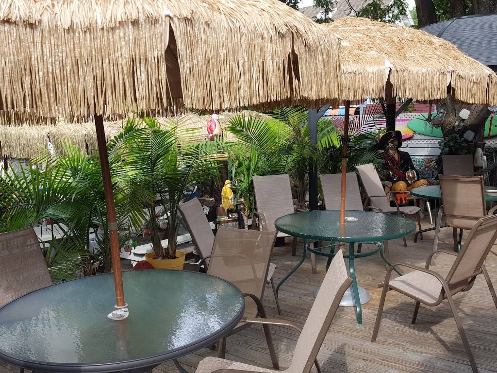 Captain Seaweeds Pub | restaurant | 162 Ives St, Providence, RI 02906, USA | 4014210309 OR +1 401-421-0309