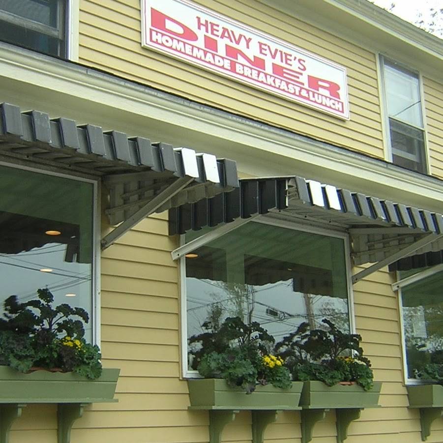 Heavy Evies Diner | restaurant | 2 Maple Ave, Rutland, MA 01543, USA | 7742340600 OR +1 774-234-0600