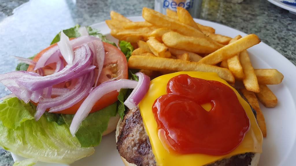 Boaters Grill Restaurant | restaurant | 1200 Crandon Blvd, Key Biscayne, FL 33149, USA | 3053610080 OR +1 305-361-0080