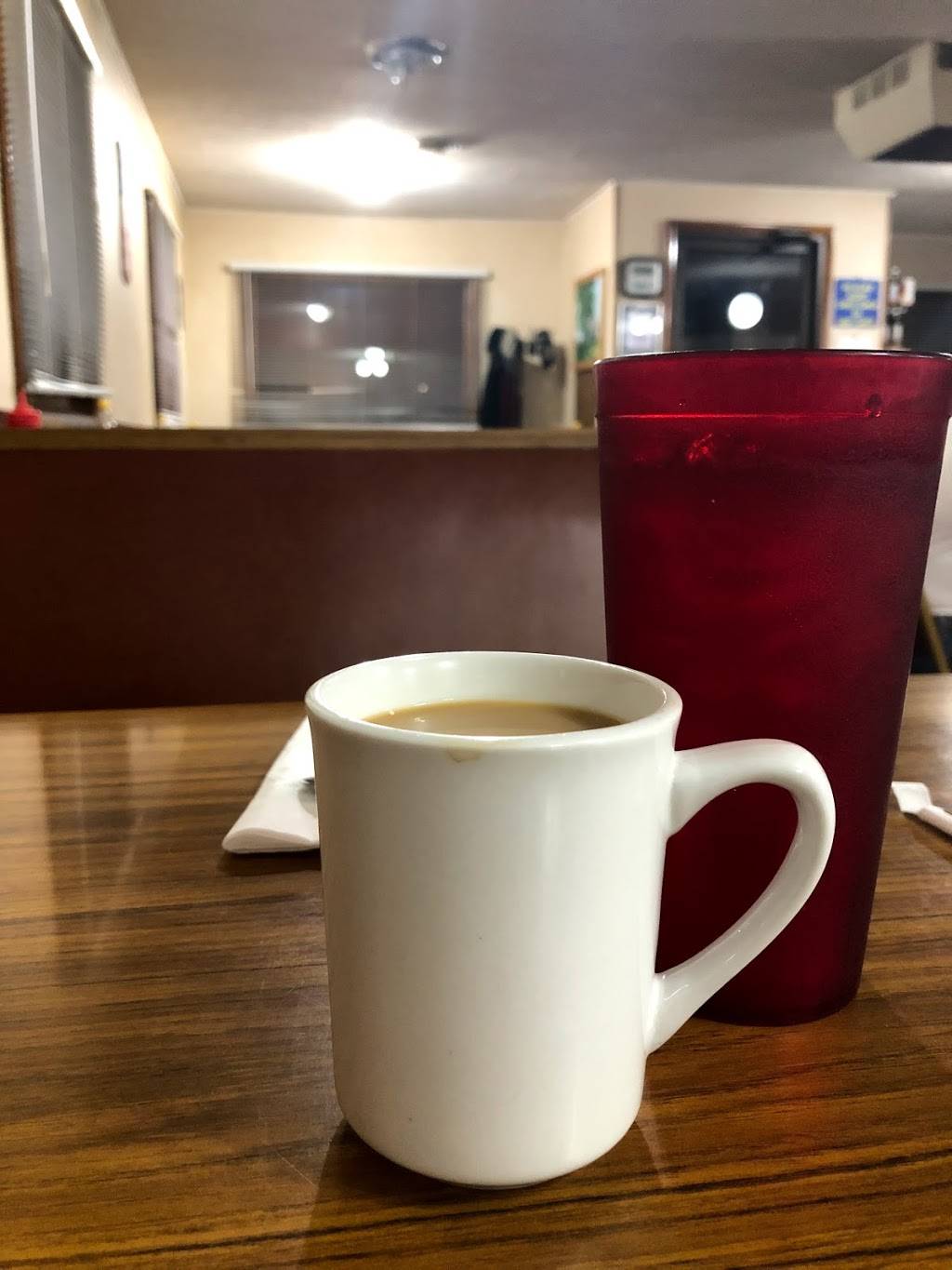 Ted & Maries Colonial Inn | restaurant | 6416 Stadium Dr, Oshtemo, MI 49077, USA | 2693751057 OR +1 269-375-1057