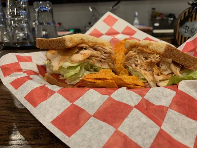 Lucky Bernies - South Chicago Heights | restaurant | 3359 - A Chicago Rd, South Chicago Heights, IL 60411, USA | 7082485406 OR +1 708-248-5406