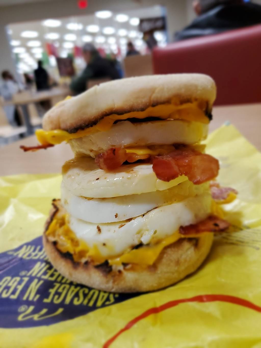 McDonalds | cafe | 175 Rose Glen Rd N, Port Hope, ON L1A 3V6, Canada | 9058852480 OR +1 905-885-2480