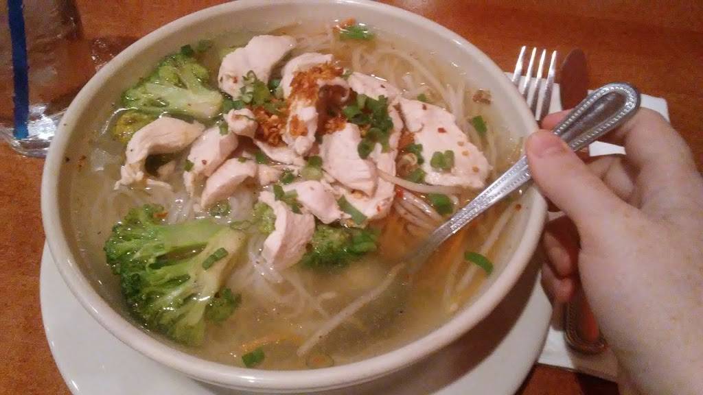 Thai Orange Cuisine | restaurant | 6060 Rocky Point Trail #300, Lake Worth, TX 76135, USA | 6823129555 OR +1 682-312-9555