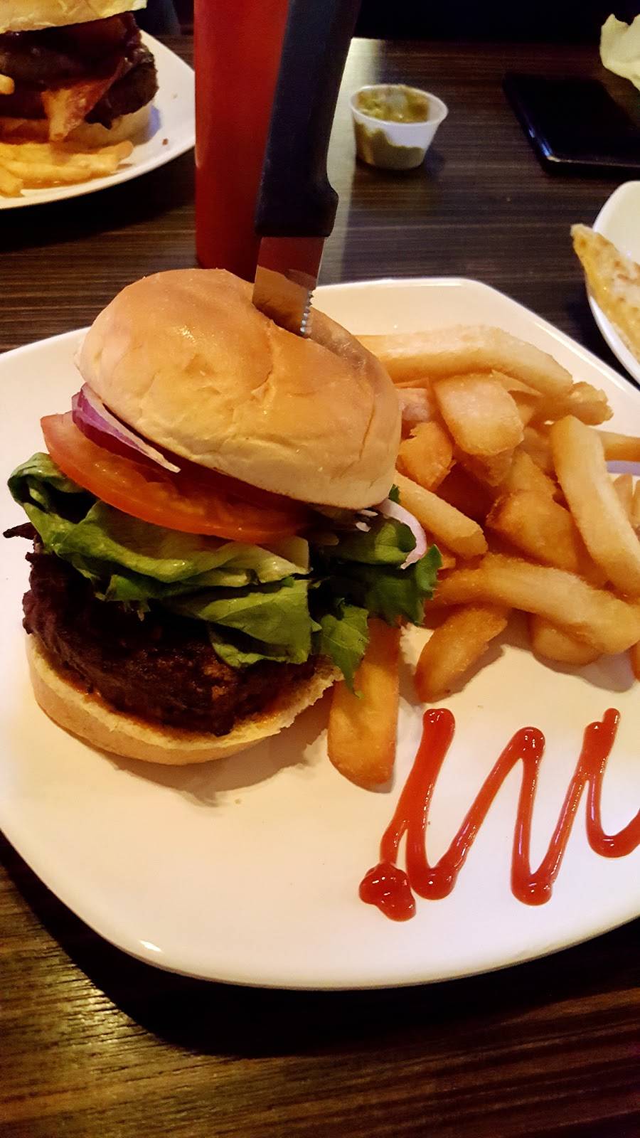 My Place Sports Bar & Grill | restaurant | 5452 Commercial Dr, Huntington Beach, CA 92649, USA | 7148928706 OR +1 714-892-8706