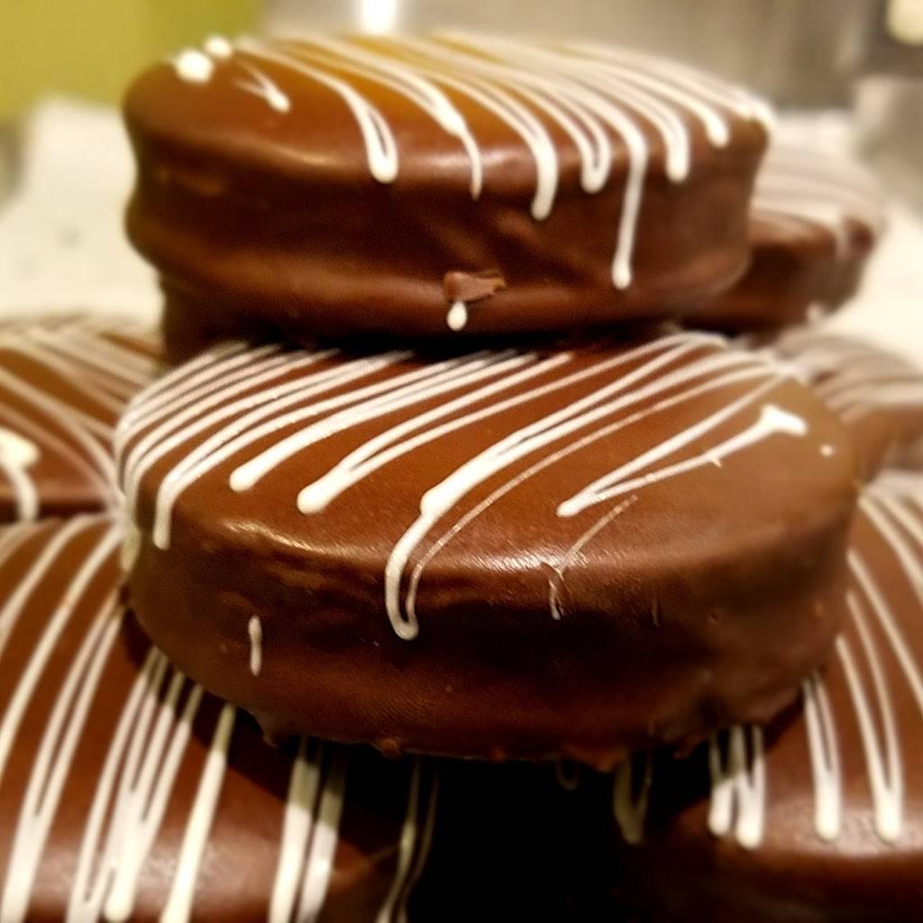 EMPANADUS | restaurant | 22 Calendar Avenue, La Grange, IL 60525, USA | 7084697252 OR +1 708-469-7252