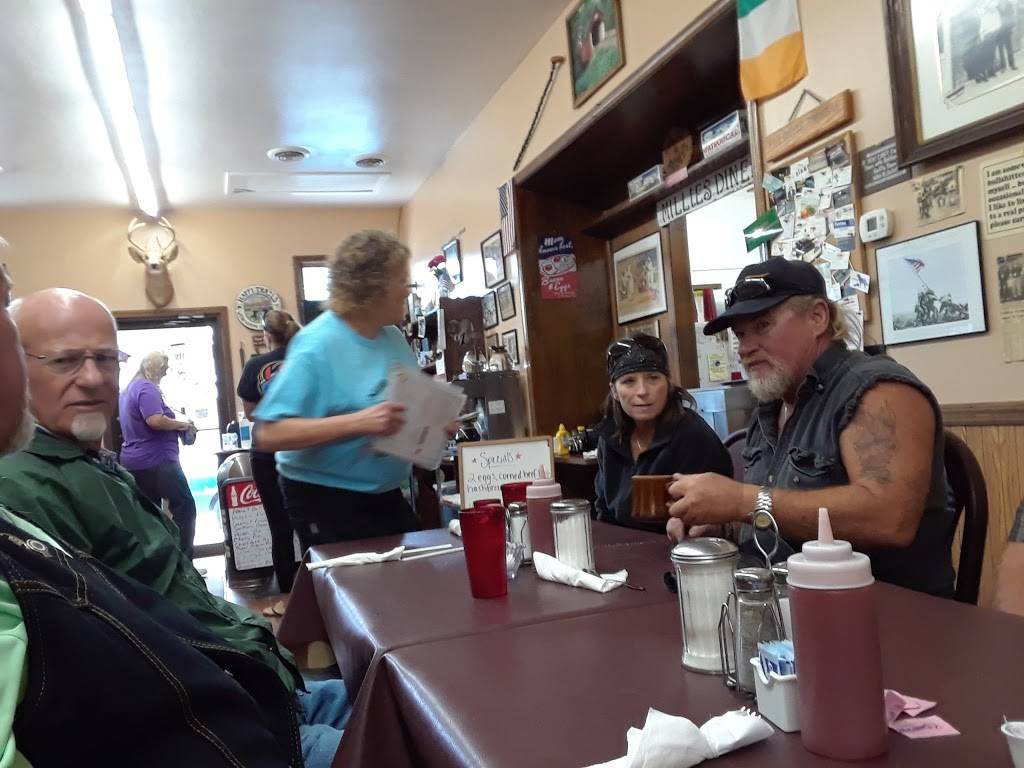 Millie McGees Gosport Diner Restaurant | restaurant | 23 E Main St, Gosport, IN 47433, USA | 8128795623 OR +1 812-879-5623