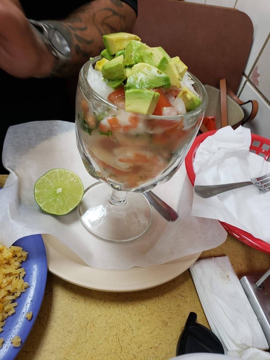 Taqueria Los Gallos #2 | restaurant | 4252 S Archer Ave, Chicago, IL 60632, USA | 7732542081 OR +1 773-254-2081