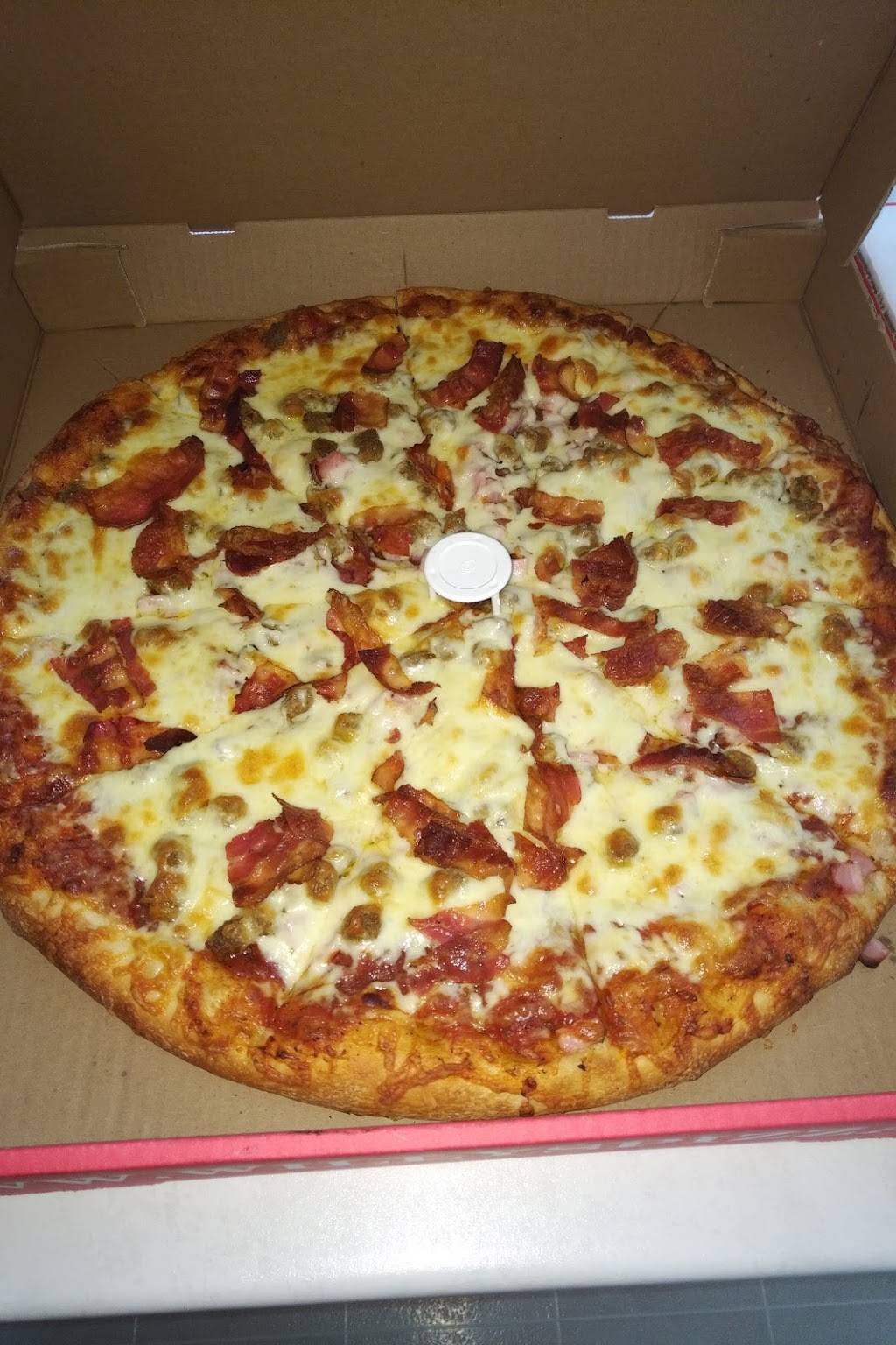 Willys Pizza | restaurant | 1104 Klondike Rd, Kanata, ON K2K 0G1, Canada | 6135951500 OR +1 613-595-1500