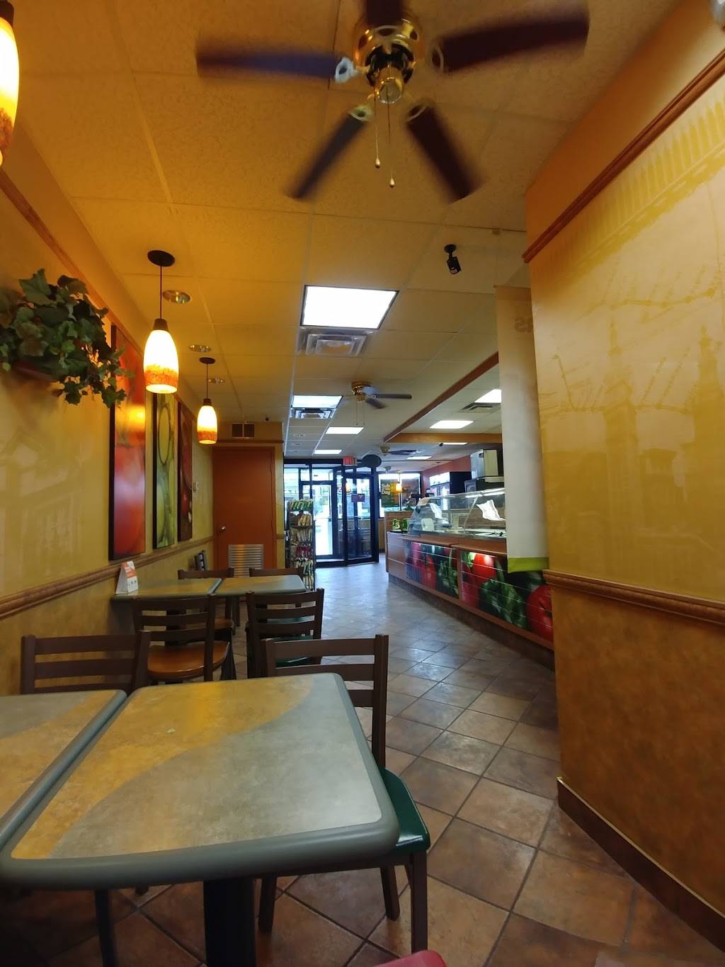 Subway | restaurant | 1008 Eglinton Ave W, Toronto, ON M6C 2C5, Canada | 4167834935 OR +1 416-783-4935