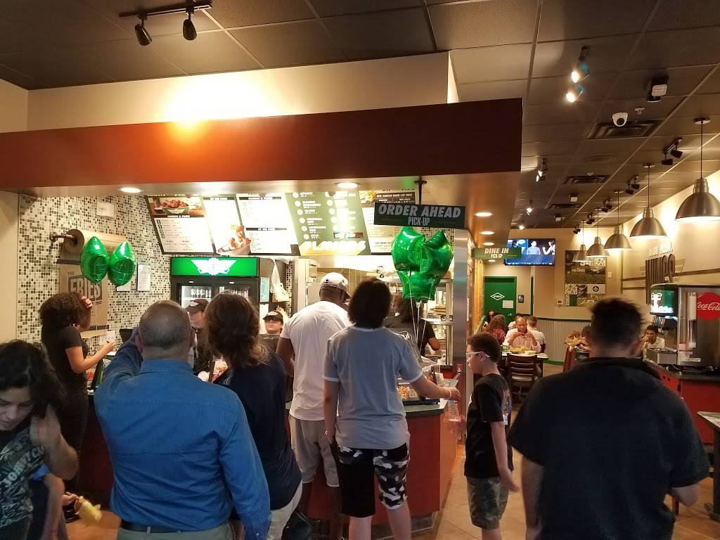 Wingstop | restaurant | 15999 Pines Blvd Ste 101, Pembroke Pines, FL 33027, USA | 9545057272 OR +1 954-505-7272