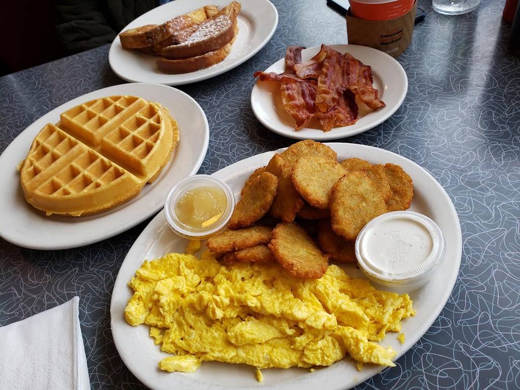 Trolley Car Diner & Deli | restaurant | 7619 Germantown Ave, Philadelphia, PA 19119, USA | 2157531500 OR +1 215-753-1500