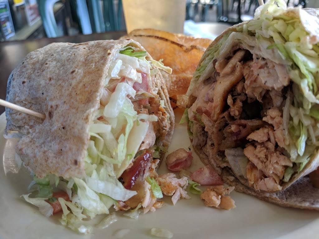 Street Meet The American Tavern | restaurant | Port Royal Plaza, D11, 95 Mathews Dr, Hilton Head Island, SC 29926, USA | 8438422570 OR +1 843-842-2570