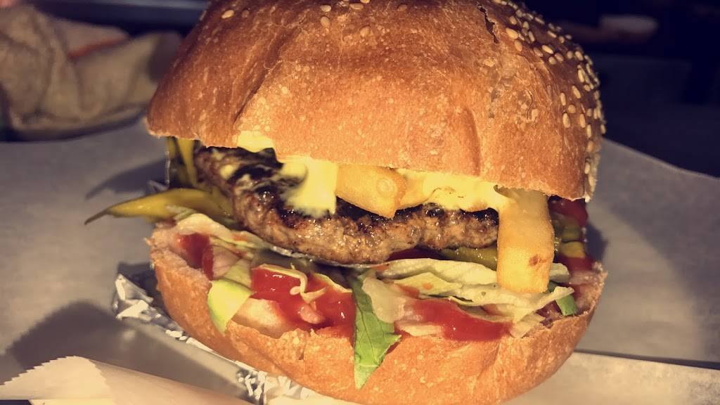 Baghdad Restaurant | restaurant | 2187 17 Mile Rd, Sterling Heights, MI 48310, USA | 5862687242 OR +1 586-268-7242