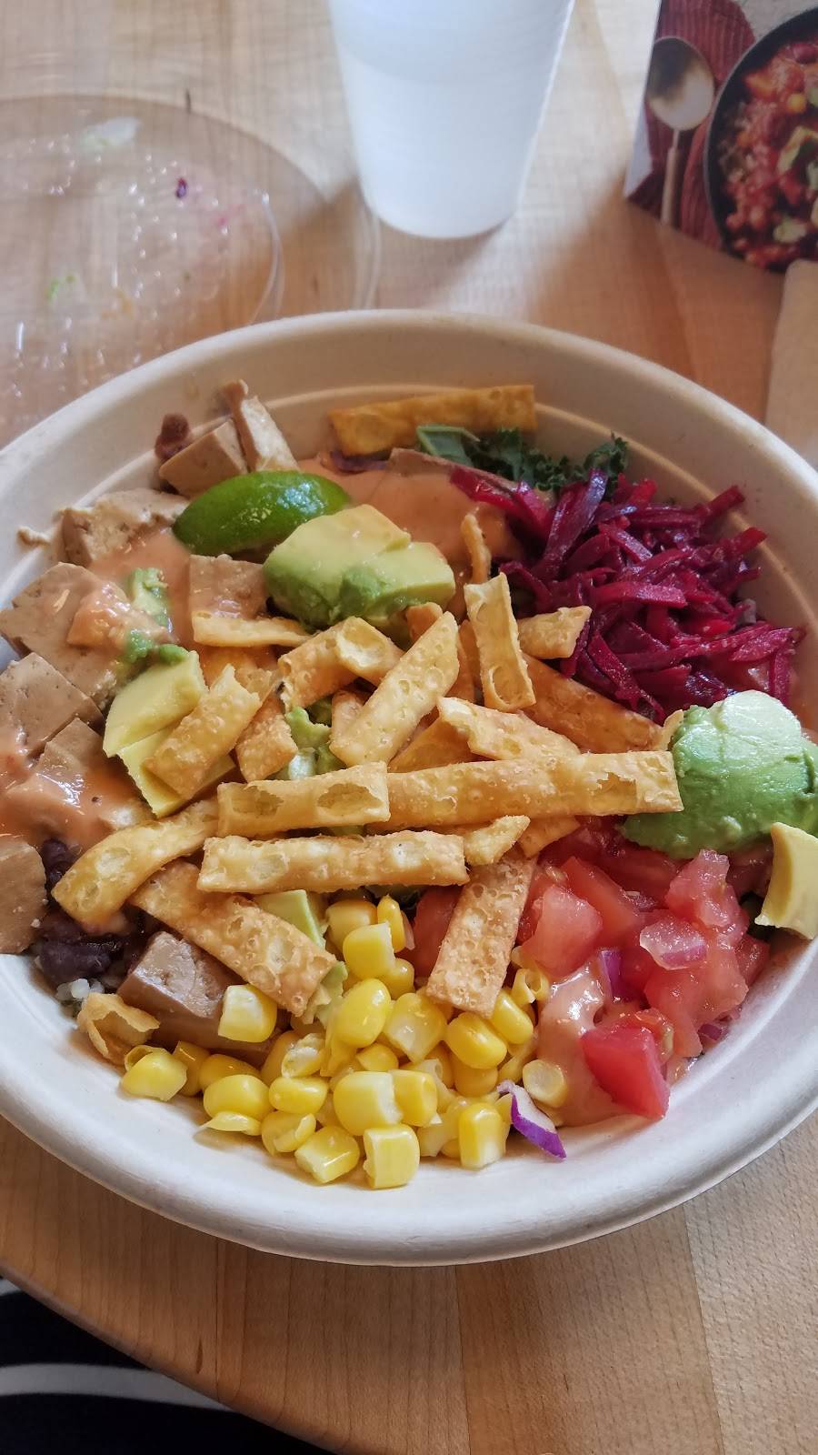 Freshii | restaurant | 354 W 5th St, Fort Worth, TX 76102, USA | 8172031035 OR +1 817-203-1035