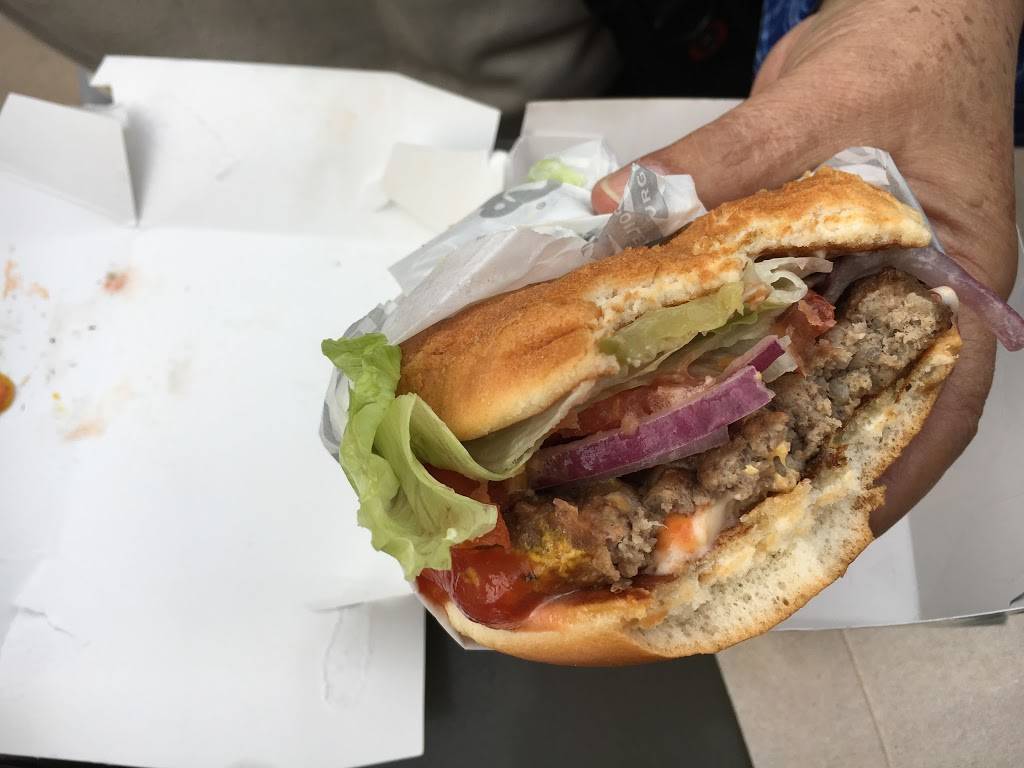 Carls Jr. | restaurant | 4463 Camino De La Plaza Suite 101, San Ysidro, CA 92173, USA | 6196518018 OR +1 619-651-8018