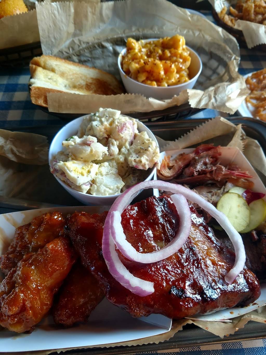 Marks Feed Store | restaurant | 1514 Bardstown Rd, Louisville, KY 40205, USA | 5024581570 OR +1 502-458-1570