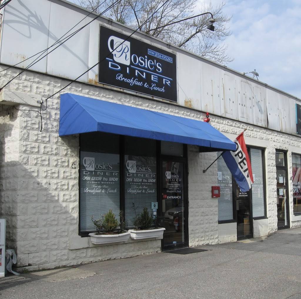 Rosies Diner | restaurant | 27 Vinal Square, North Chelmsford, MA 01863, USA | 9782510520 OR +1 978-251-0520