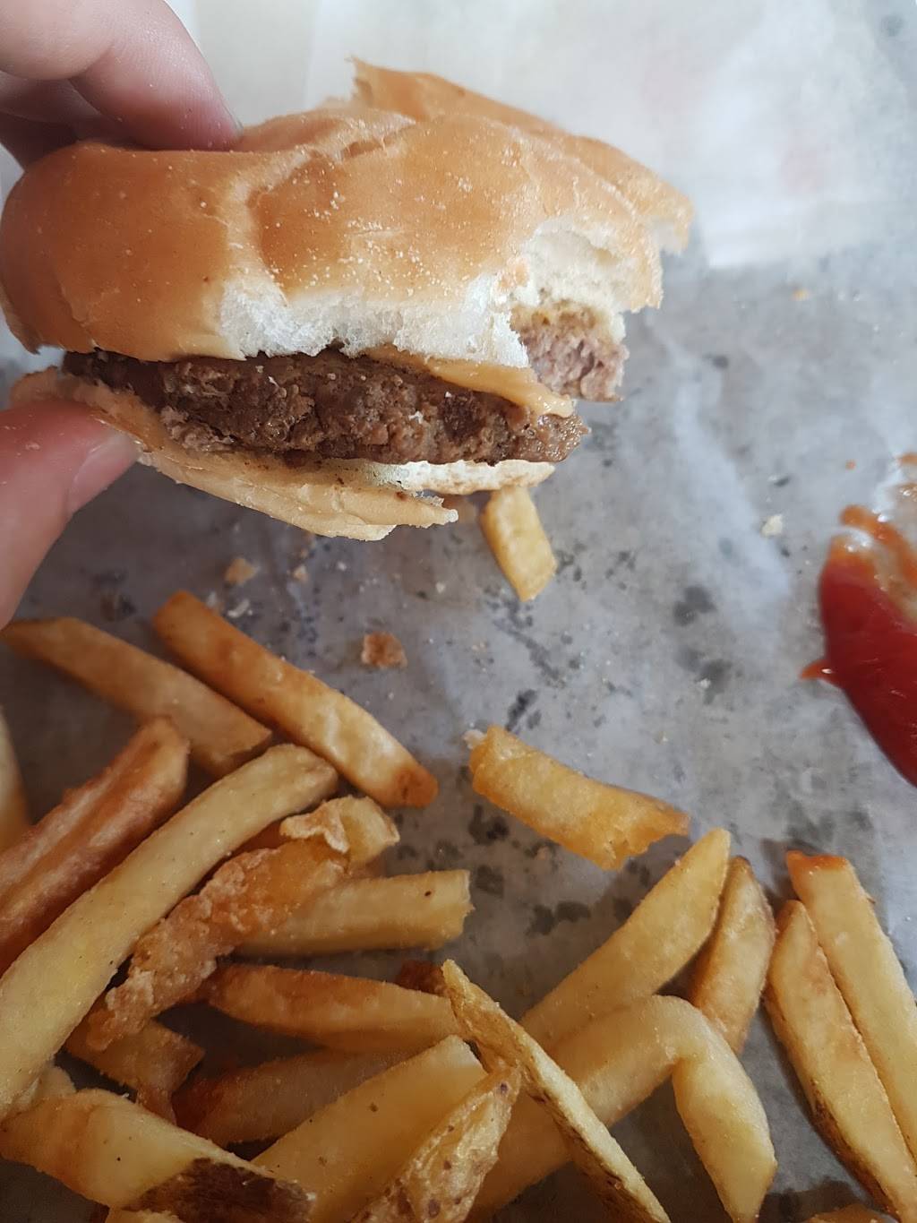 Richters Burger Company | restaurant | South St, Orlando, FL 32819, USA | 4073638000 OR +1 407-363-8000