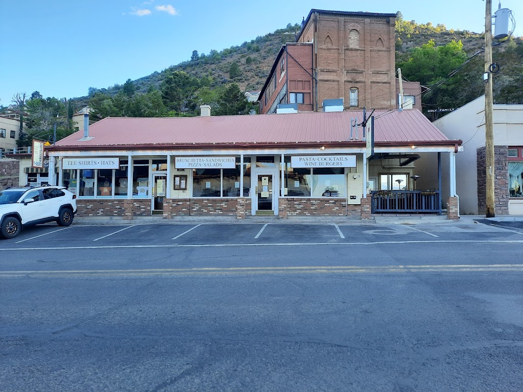 Grapes Restaurant & Bar | restaurant | 111 Main St, Jerome, AZ 86331, USA | 9286398477 OR +1 928-639-8477