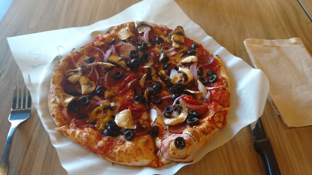 PizzBox La Boîte à Pizza Fleurimont | restaurant | 2015 12e Avenue N #530, Sherbrooke, QC J1E 4J5, Canada | 8195648888 OR +1 819-564-8888