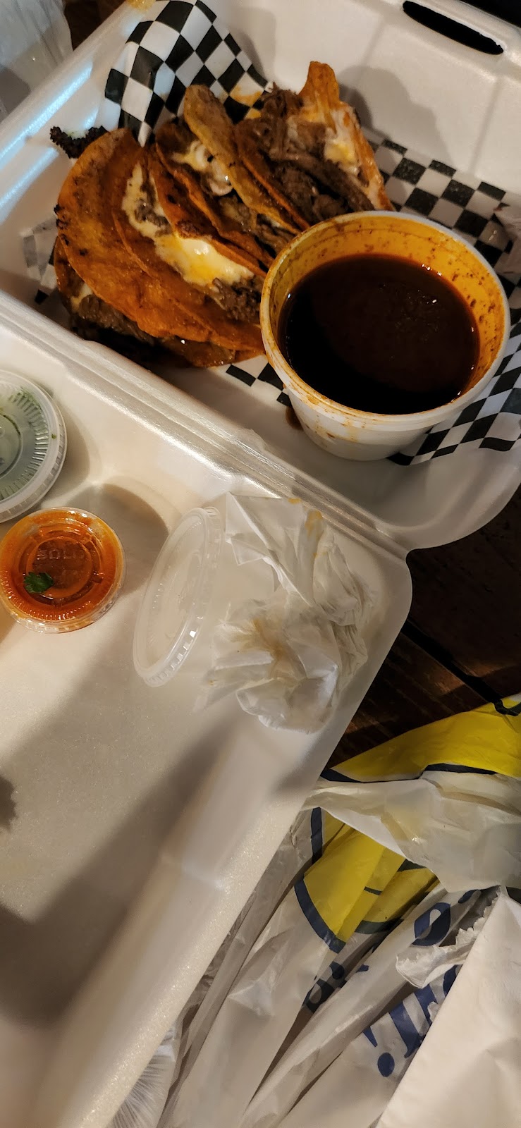 Takitos Con Sabor de Chavarria | restaurant | 1594 S Veterans Blvd, Eagle Pass, TX 78852, USA | 8305133461 OR +1 830-513-3461