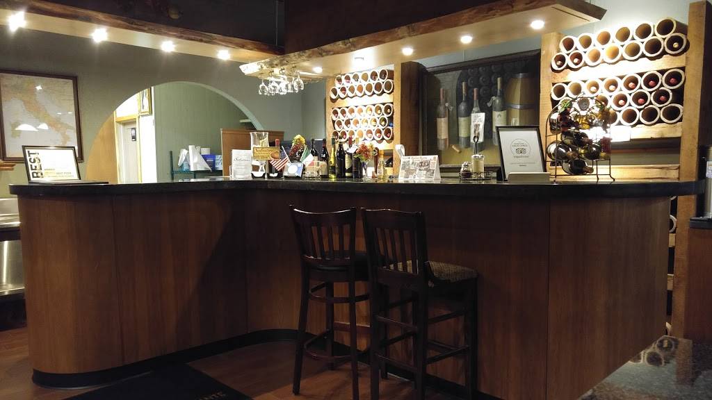 Salvatores by Papà Reno Italian Ristorante | cafe | 313 E 2nd St, Muscatine, IA 52761, USA | 5632639396 OR +1 563-263-9396