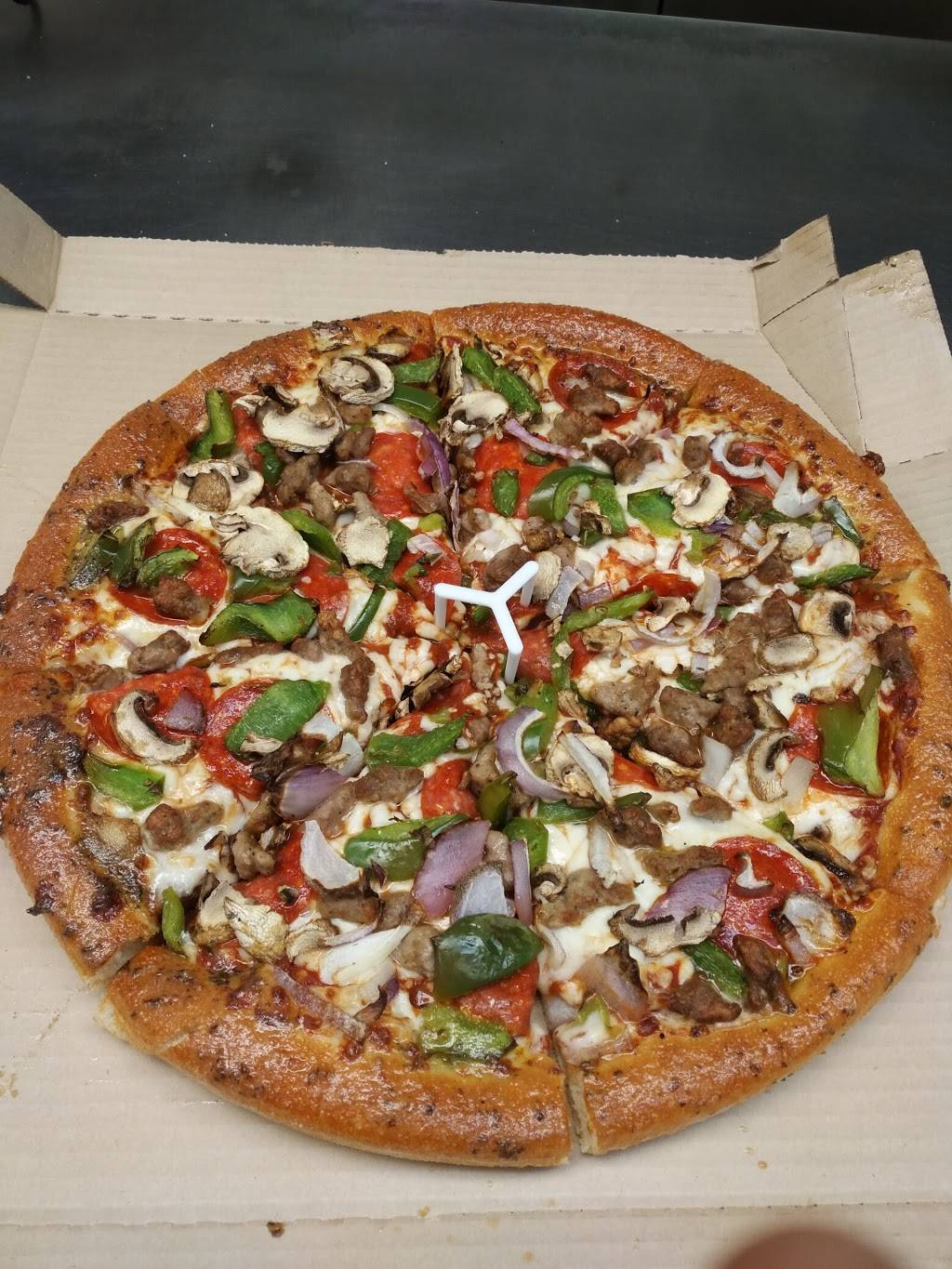 Pizza Hut | restaurant | 1001 N Semoran Blvd, Orlando, FL 32807, USA | 4072493999 OR +1 407-249-3999