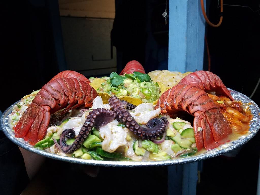 Mariscos de la Ambar | restaurant | Álvaro Obregón 1797, Zona Centro, 22800 Ensenada, B.C., Mexico | 016461753368 OR +52 646 175 3368